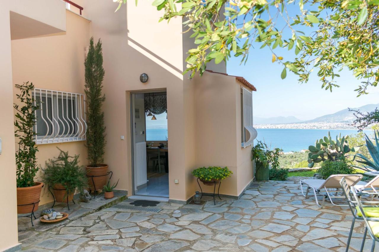 Aloe Meli Apartment Kalamata Bagian luar foto