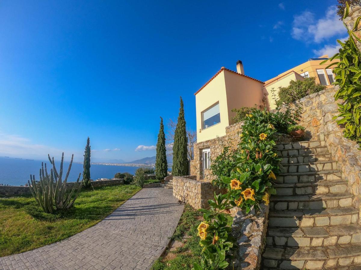 Aloe Meli Apartment Kalamata Bagian luar foto